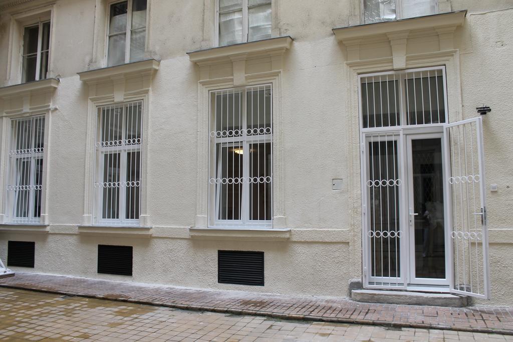 Titaru House Apartment Budapest Bagian luar foto