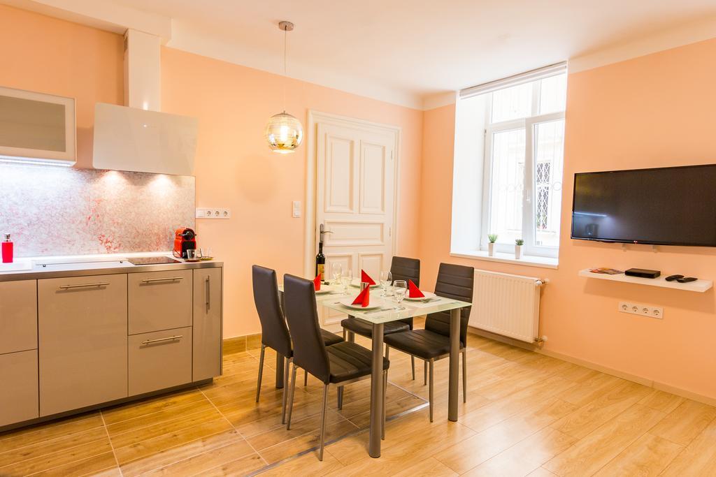Titaru House Apartment Budapest Bagian luar foto